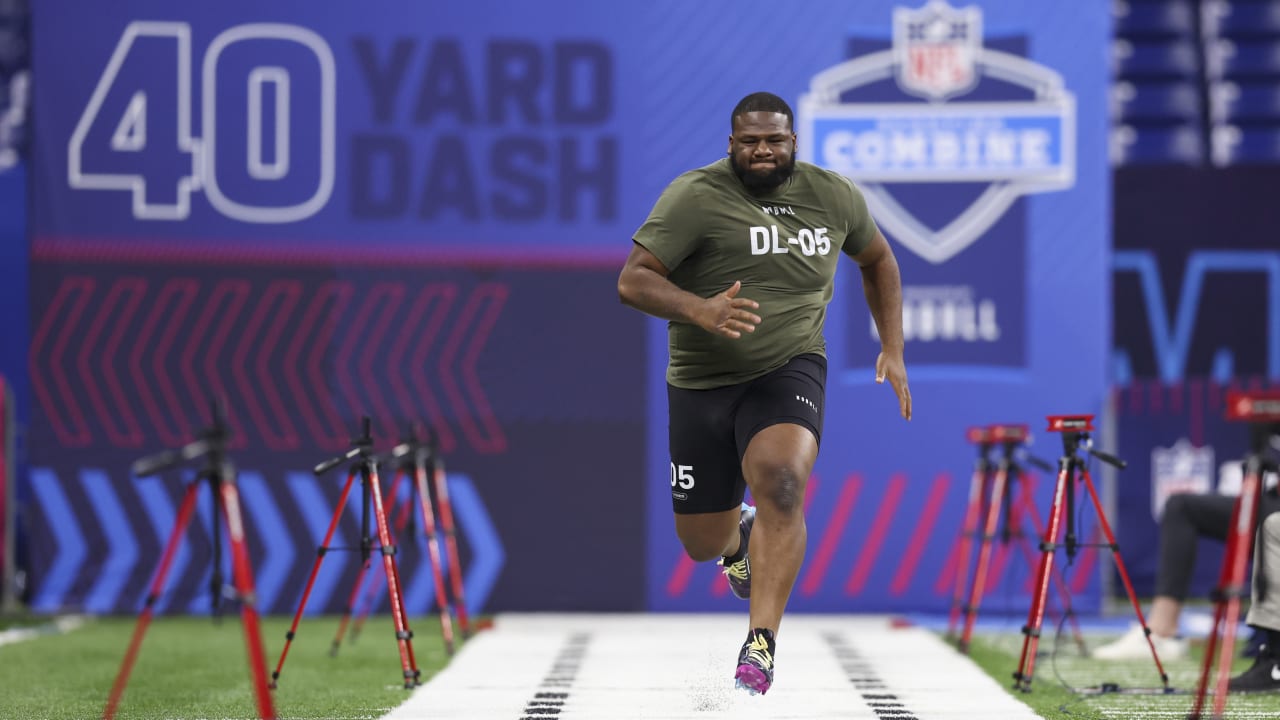 Defensive Tackle Keondre Coburn Runs Official Second Yard Dash