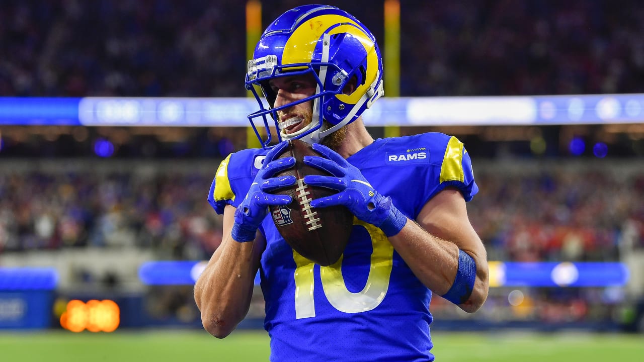 Los Angeles Rams Quarterback Matthew Stafford S Perfectly Placed