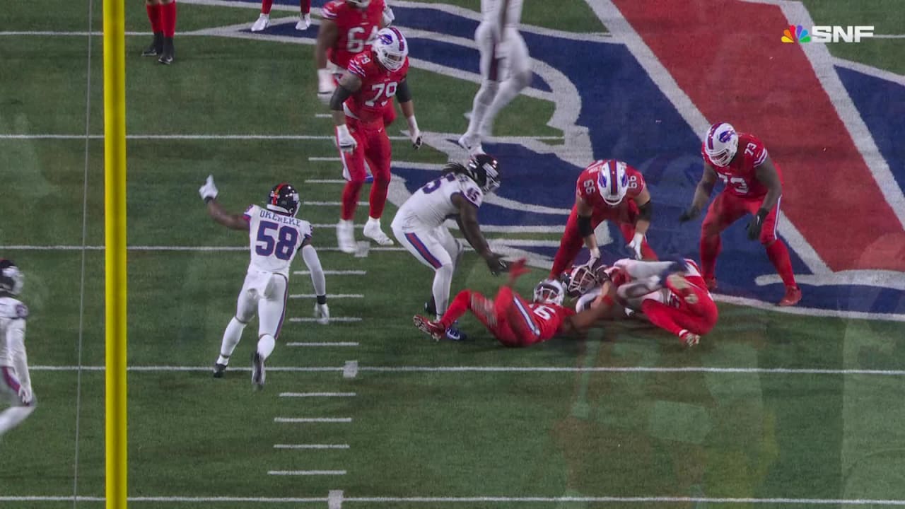 New York Giants Linebacker Bobby Okereke S Second Tipped Pass Creates