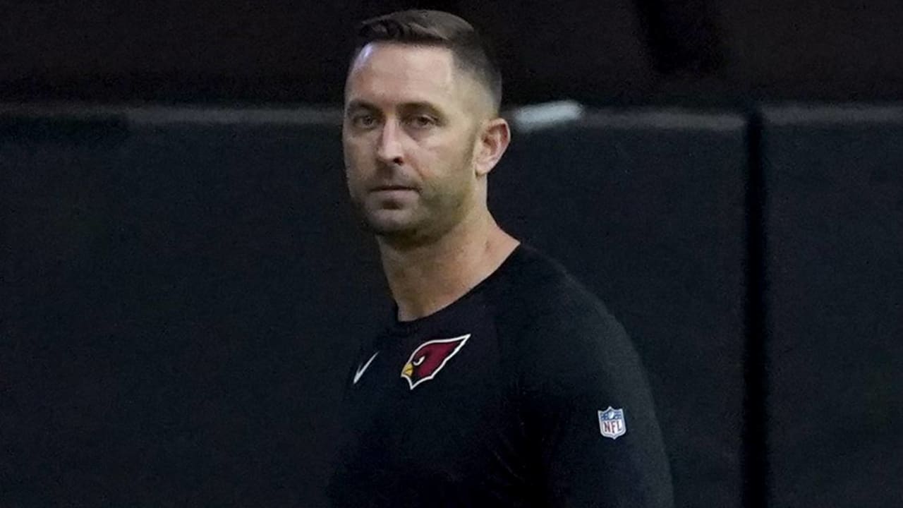 Kliff Kingsbury S Offense Practicing Crazy Fast At Cardinals Camp