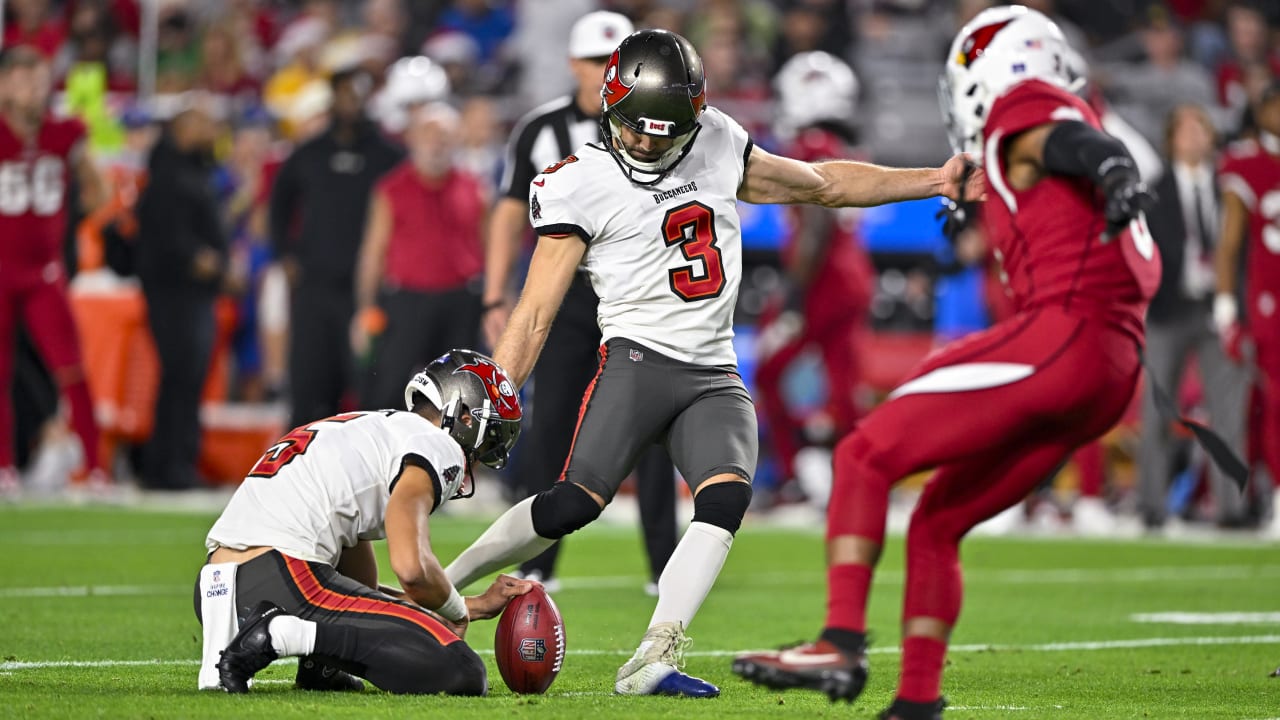 Tampa Bay Buccaneers Kicker Ryan Succop Sneaks In 38 Yard FG To Give