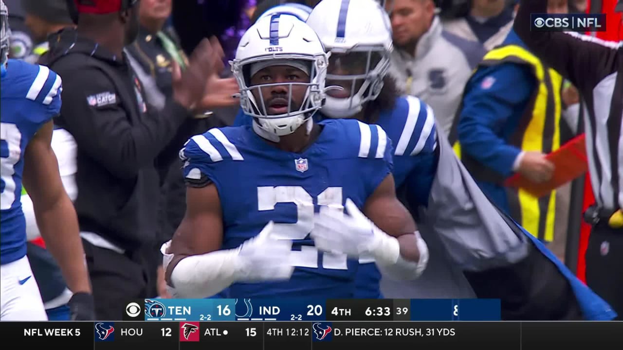 Indianapolis Colts Running Back Zack Moss Breaks Loose Along Sideline