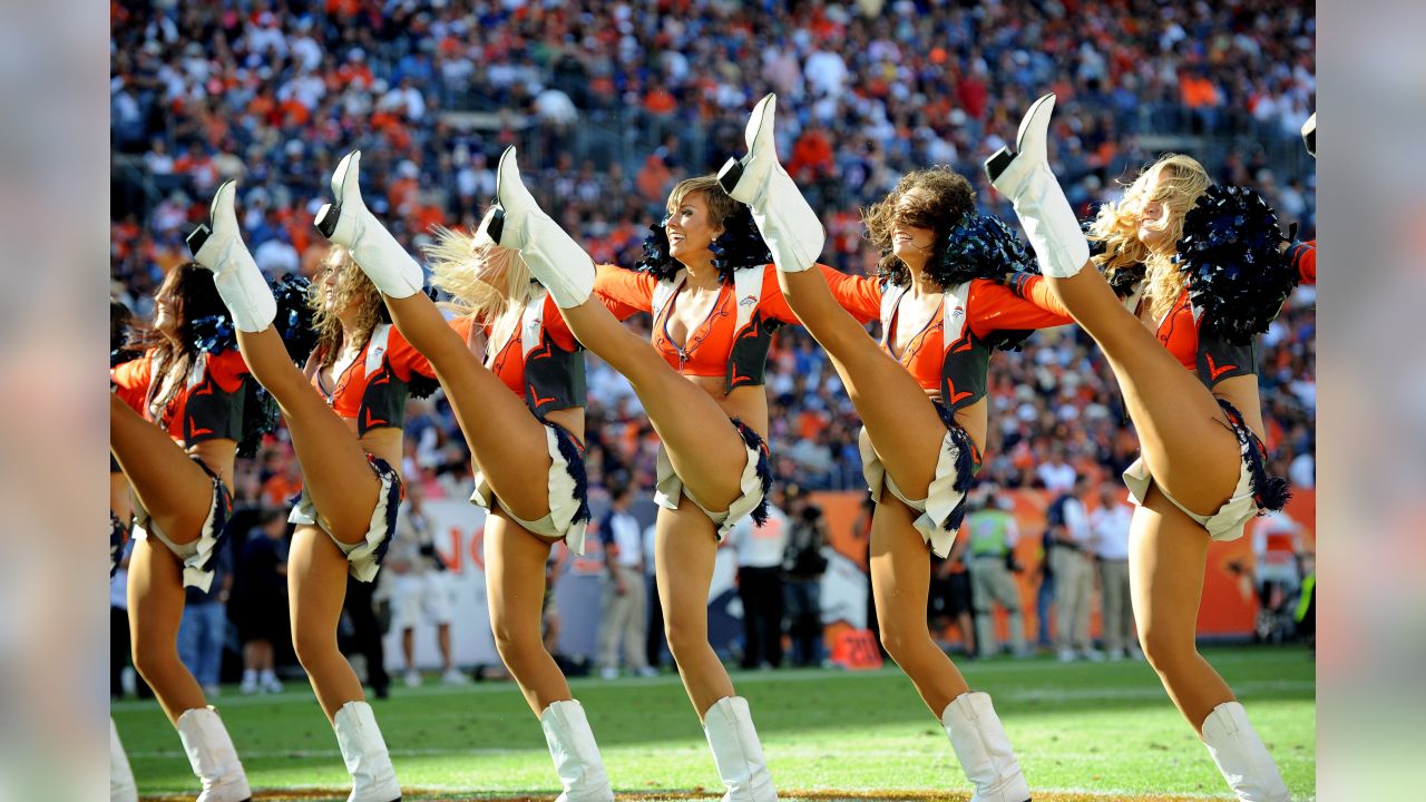 Pictures of hot broncos girls