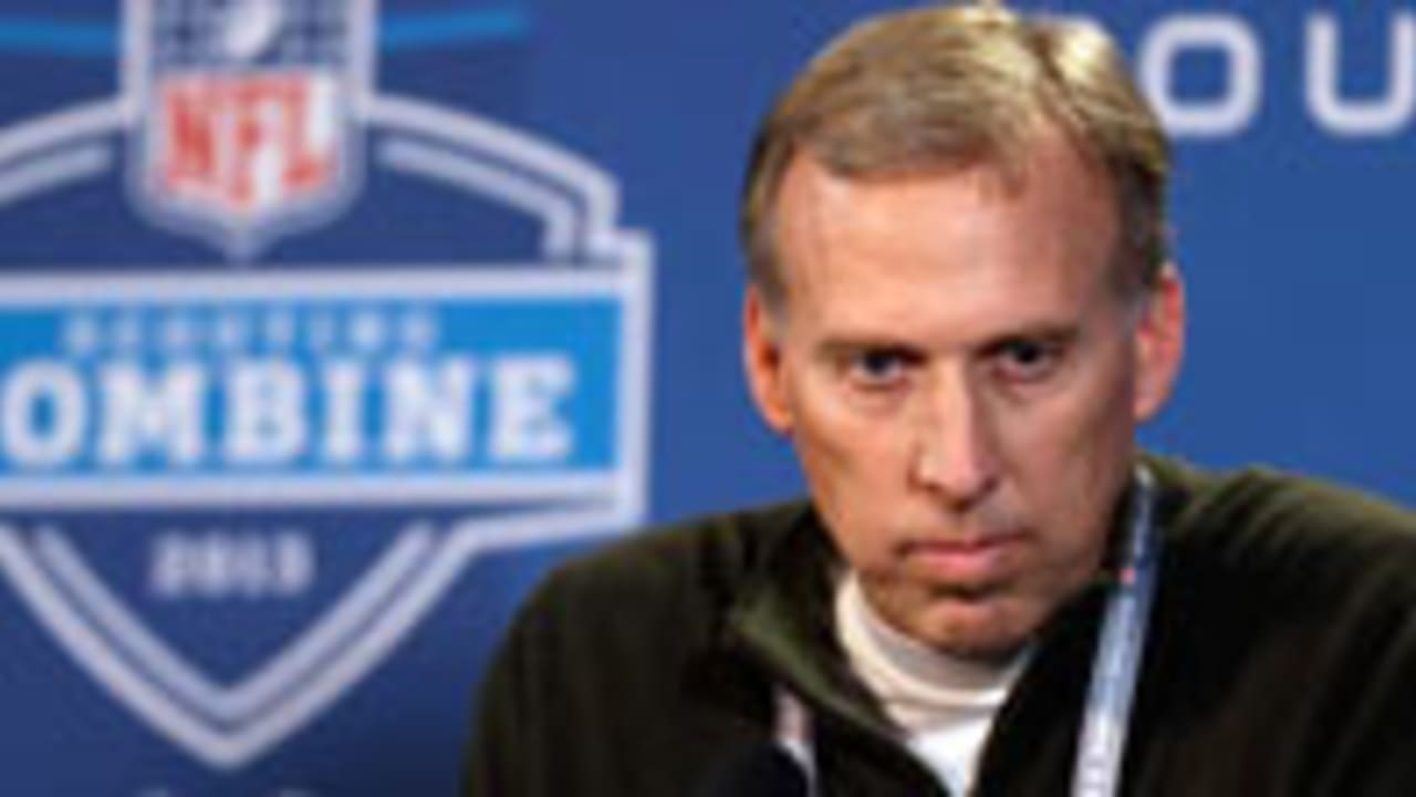 John-Idzik-130424-spot.jpg