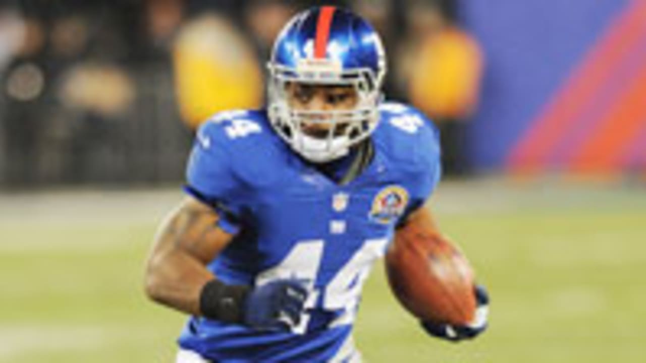 Report: Ahmad Bradshaw cleared by doctors, Steelers still