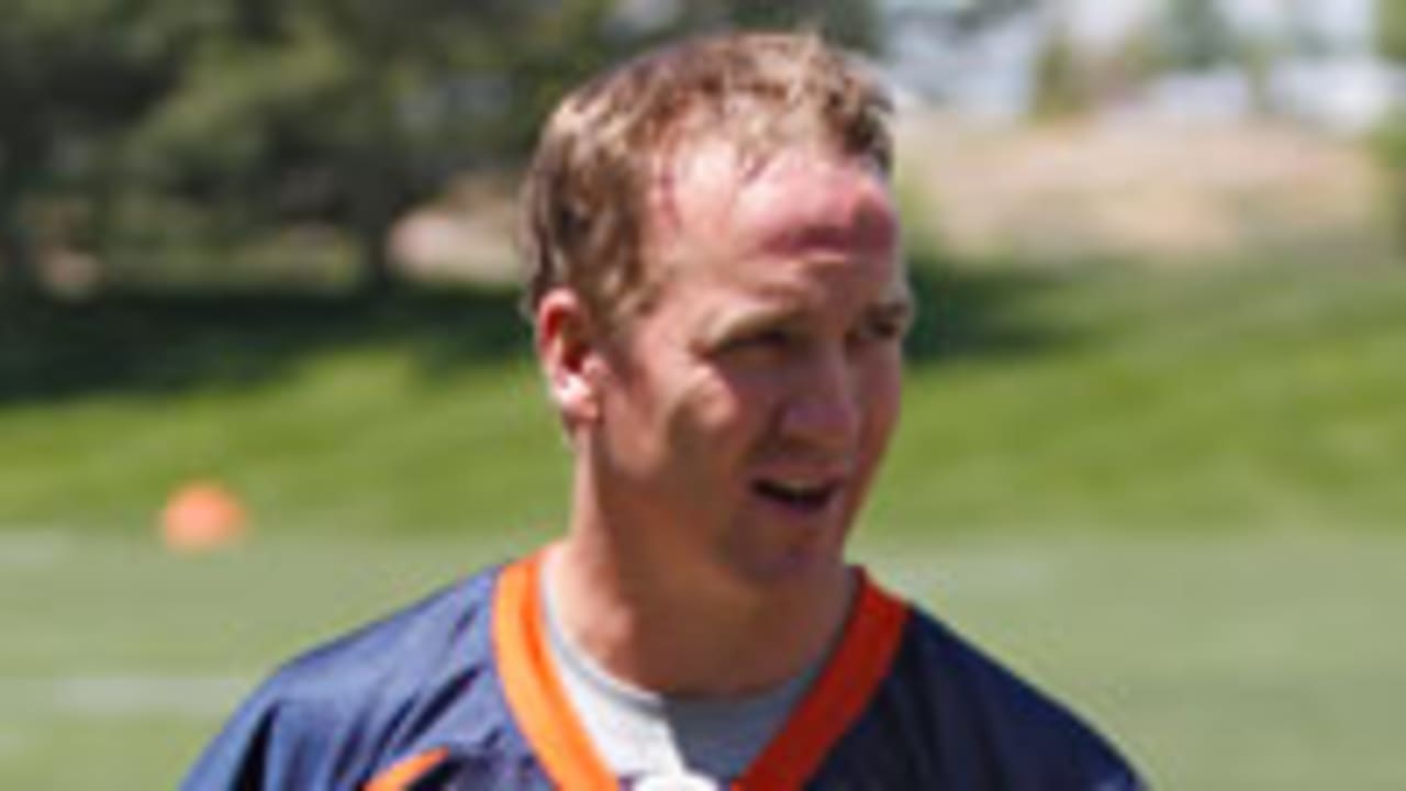 peyton-manning_120706.jpg