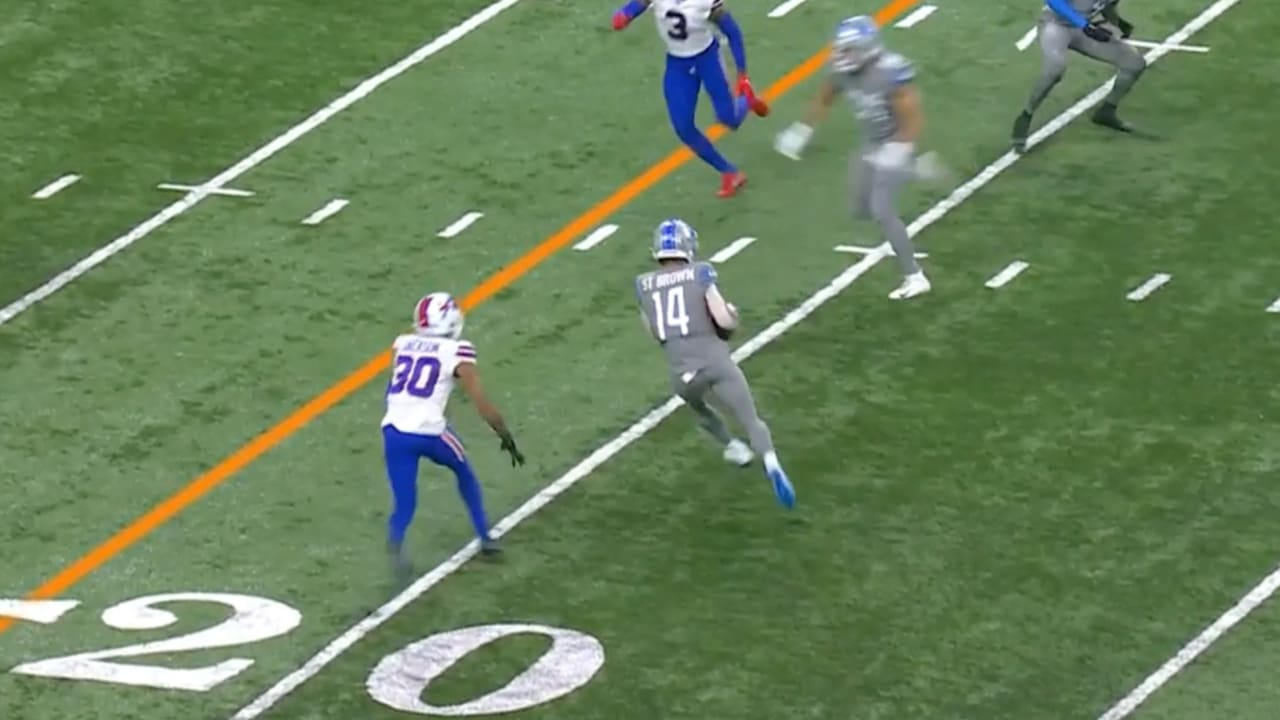 How Amon-Ra St. Brown set up Detroit Lions' trick-play touchdowns