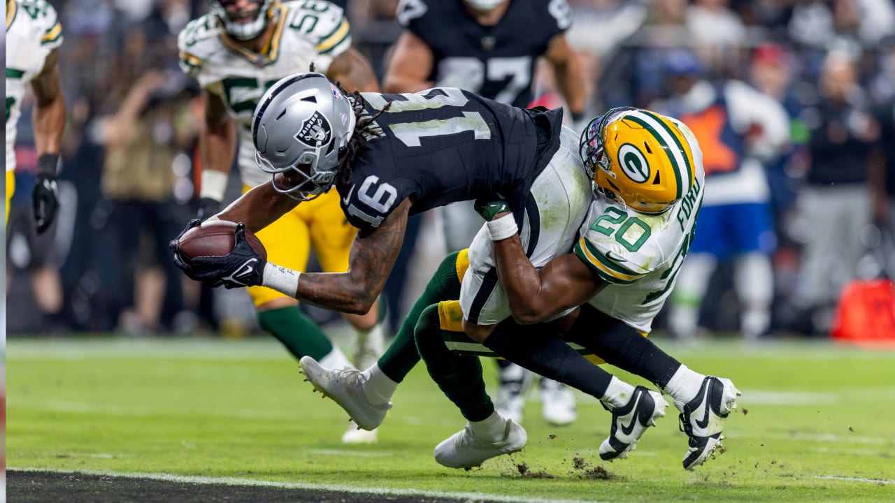 WATCH: Jimmy Garoppolo opens things up vs Steelers with long TD to Davante  Adams