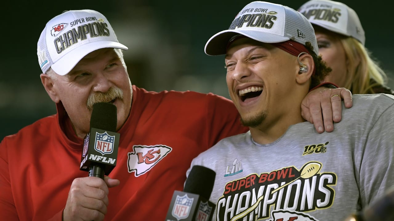 Patrick Mahomes receives congratulations from father's ex-MLB team after  Chiefs' AFC title win