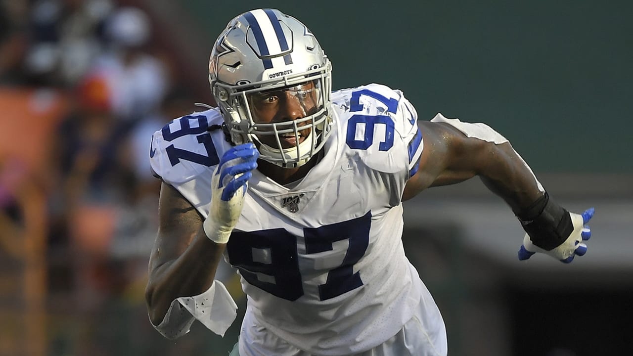 49ers sign former Cowboys first-rounder Taco Charlton