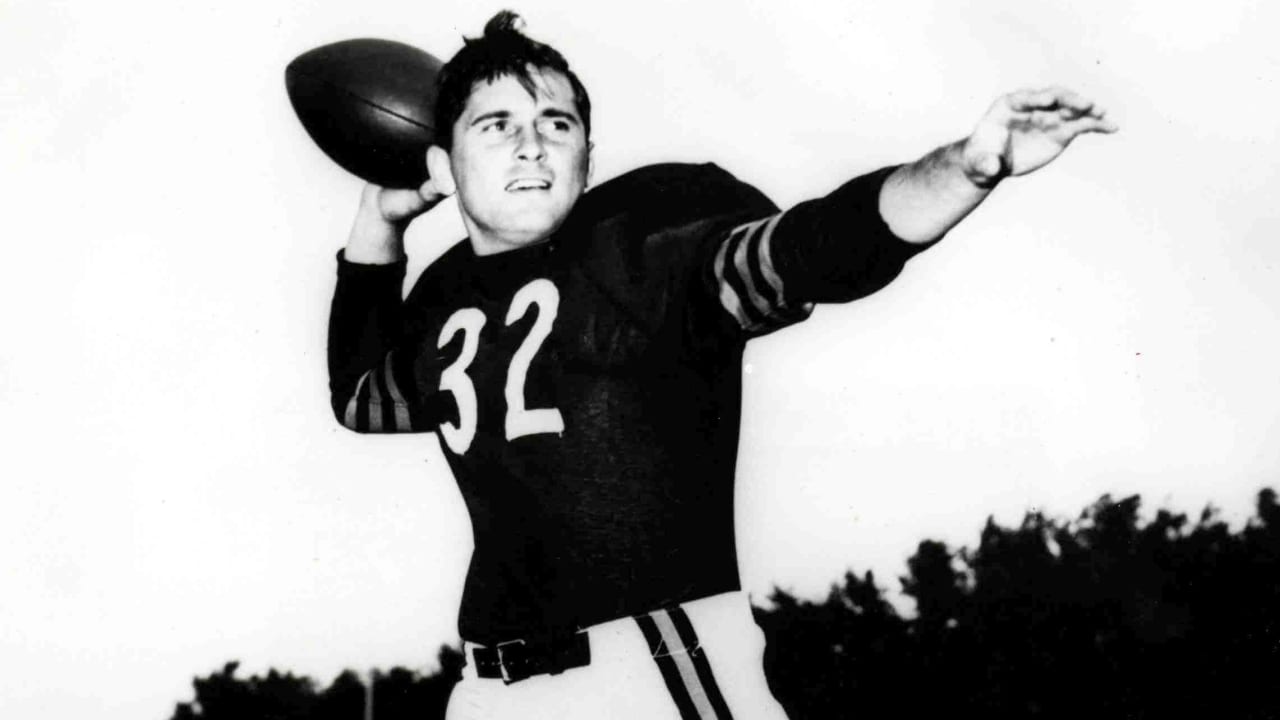 Johnny Lujack: Former Bears Quarterback, Notre Dame Heisman Trophy Winner  Dead at 98 