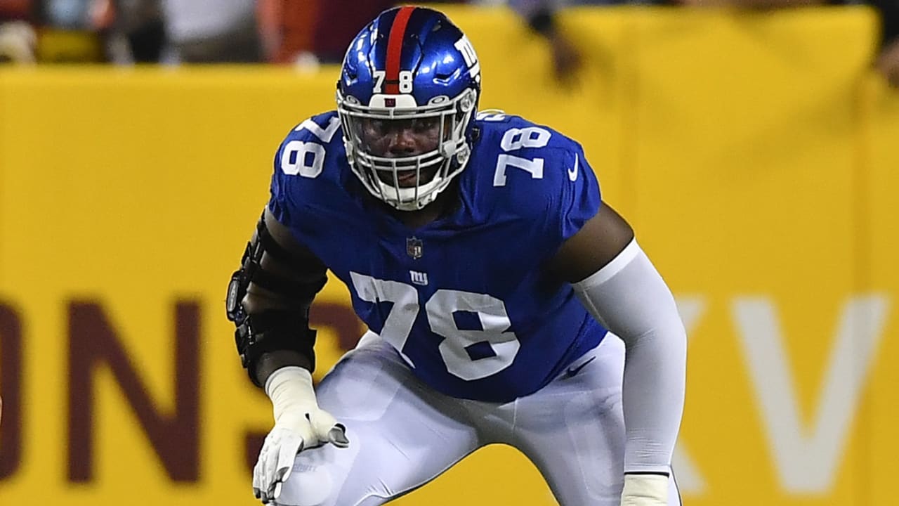 Giants place LT Andrew Thomas (ankle) on IR