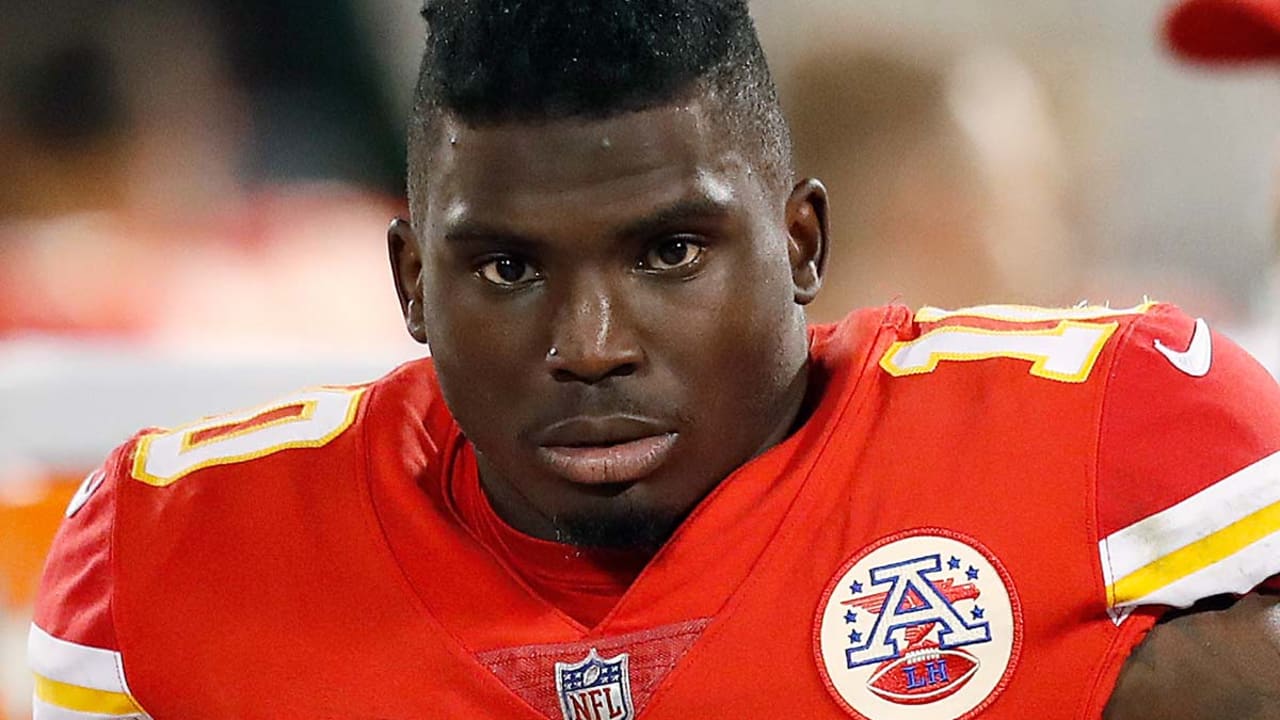 Lawyer for Tyreek Hill issues letter denying abuse allegations