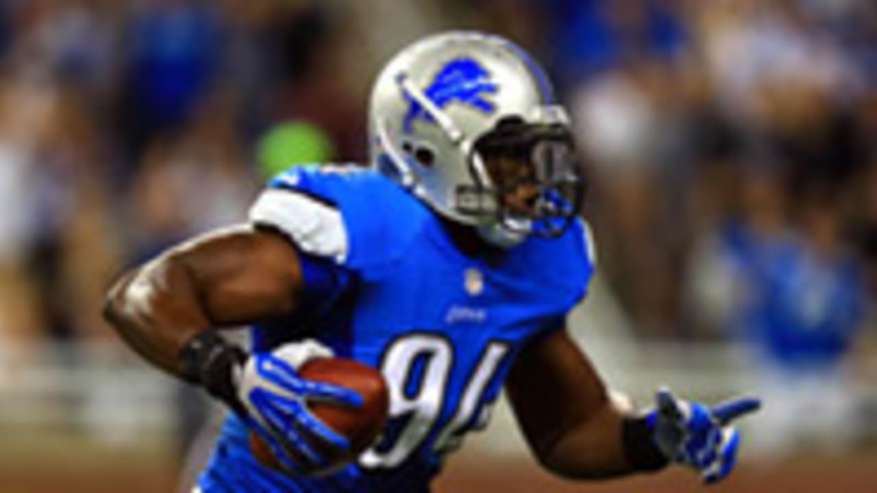 ziggy-ansah-090413-spot.jpg