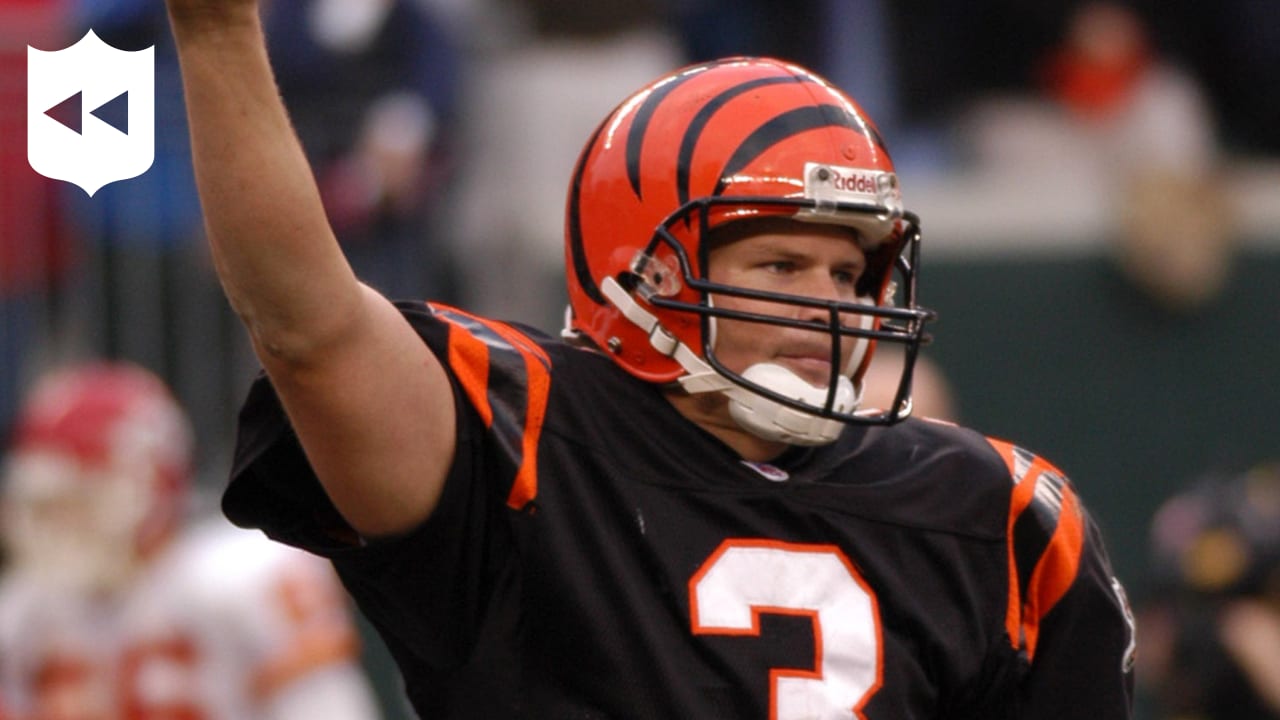 Bengals End Chiefs' Undefeated Season in 2003