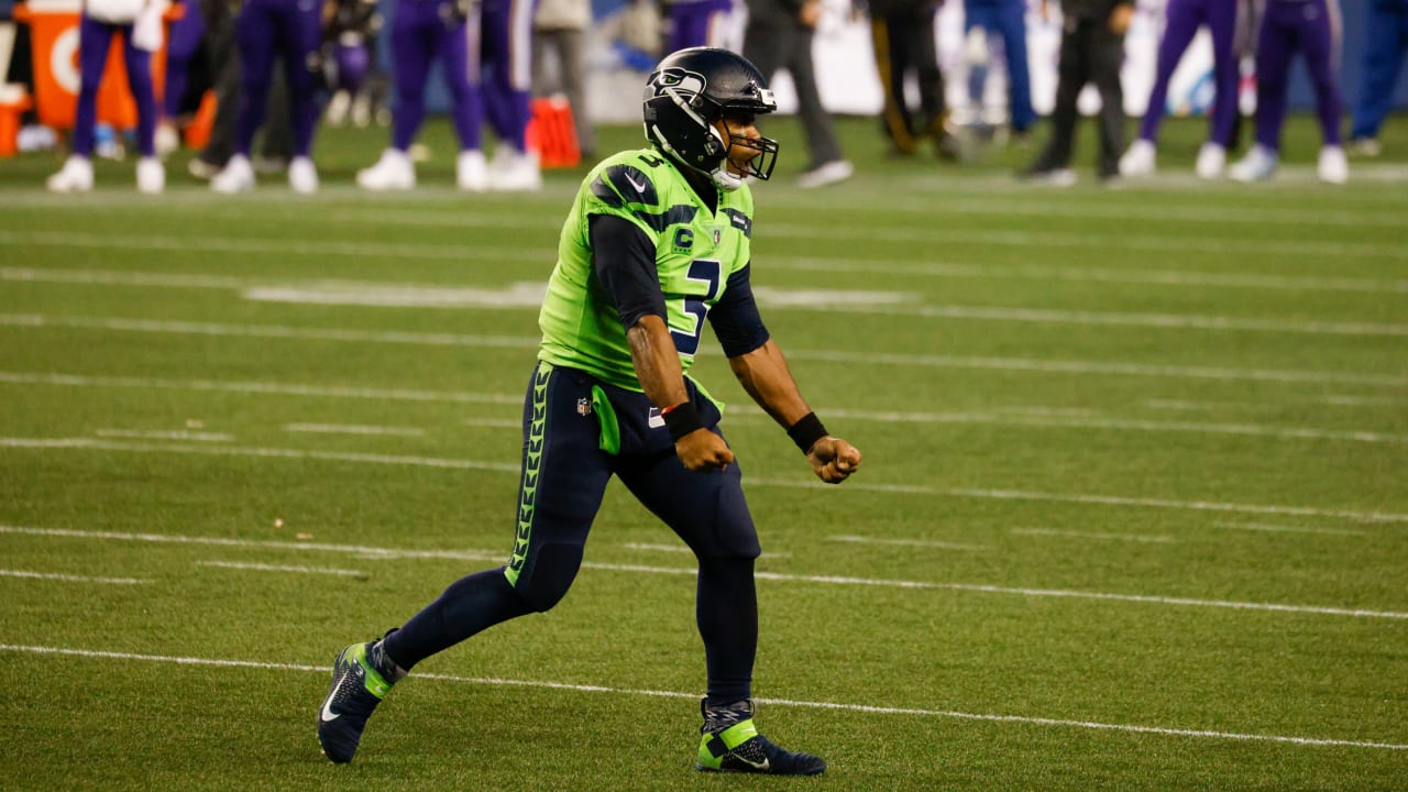 Minnesota Vikings 26-27 Seattle Seahawks: Russell Wilson and D.K.