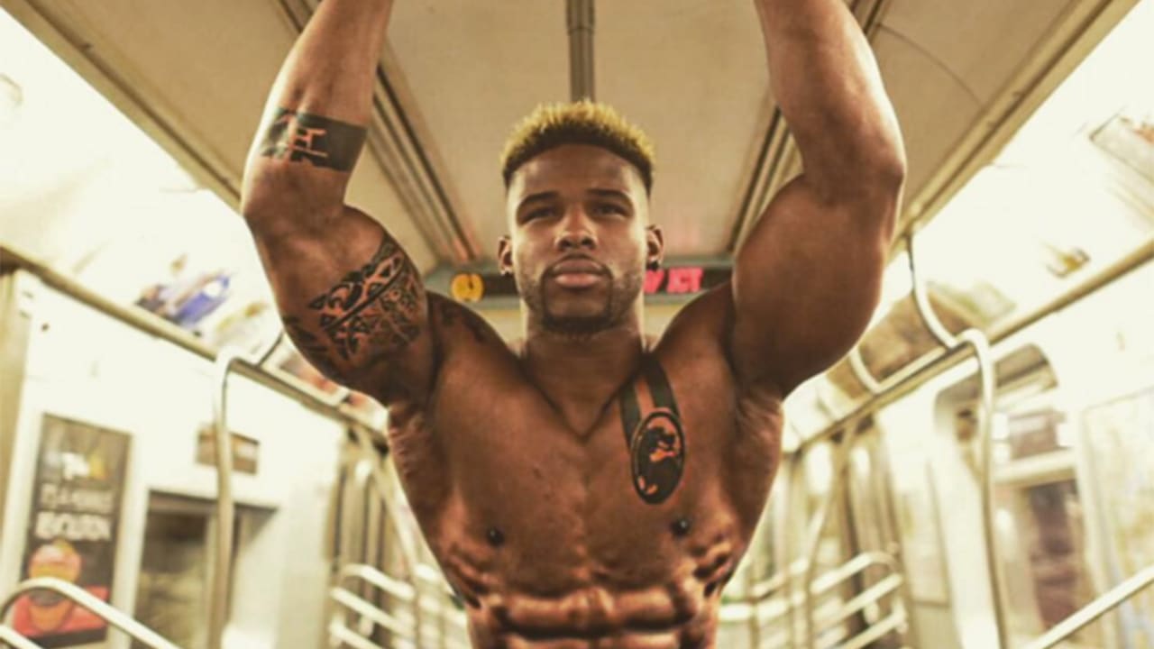 Odell Beckham Jr. shows off massive, back-spanning tattoo