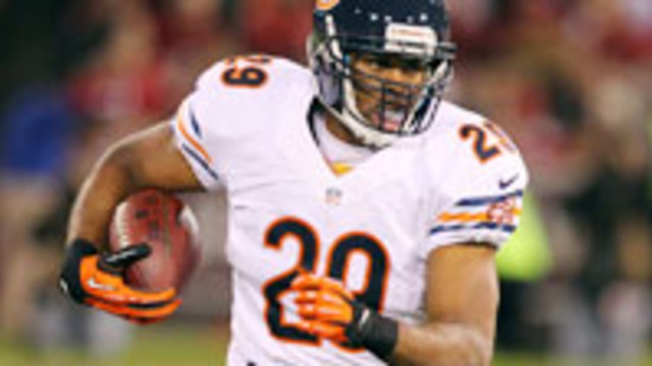 Going Deep Touchdown vultures need love, too