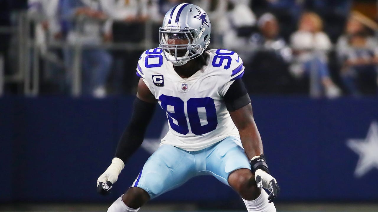 Cowboys' DeMarcus Lawrence earns player of the game for Week 15