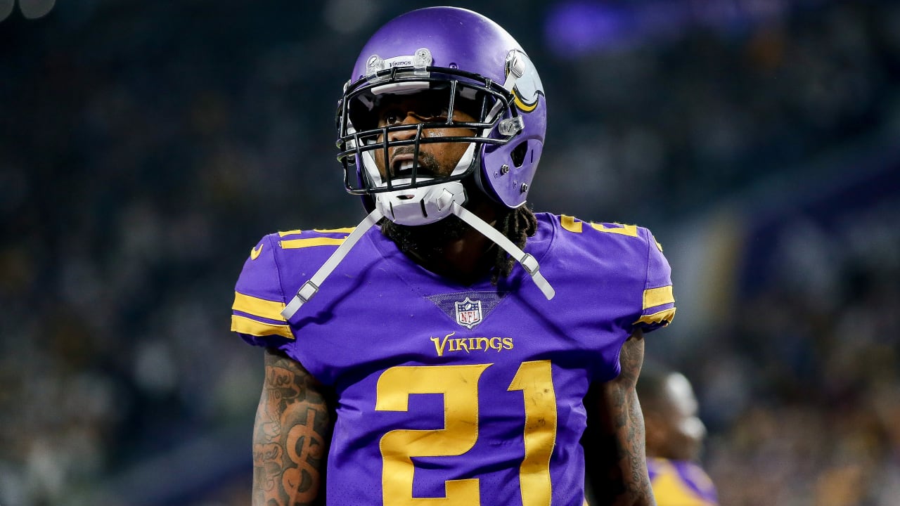 Minnesota Vikings defensive back Bashaud Breeland (21) leaves the field  after being defeated by the Cincinnati Bengals Sunday, Sept. 12, 2021, in  Cincinnati. (AP Photo/Jeff Dean Stock Photo - Alamy