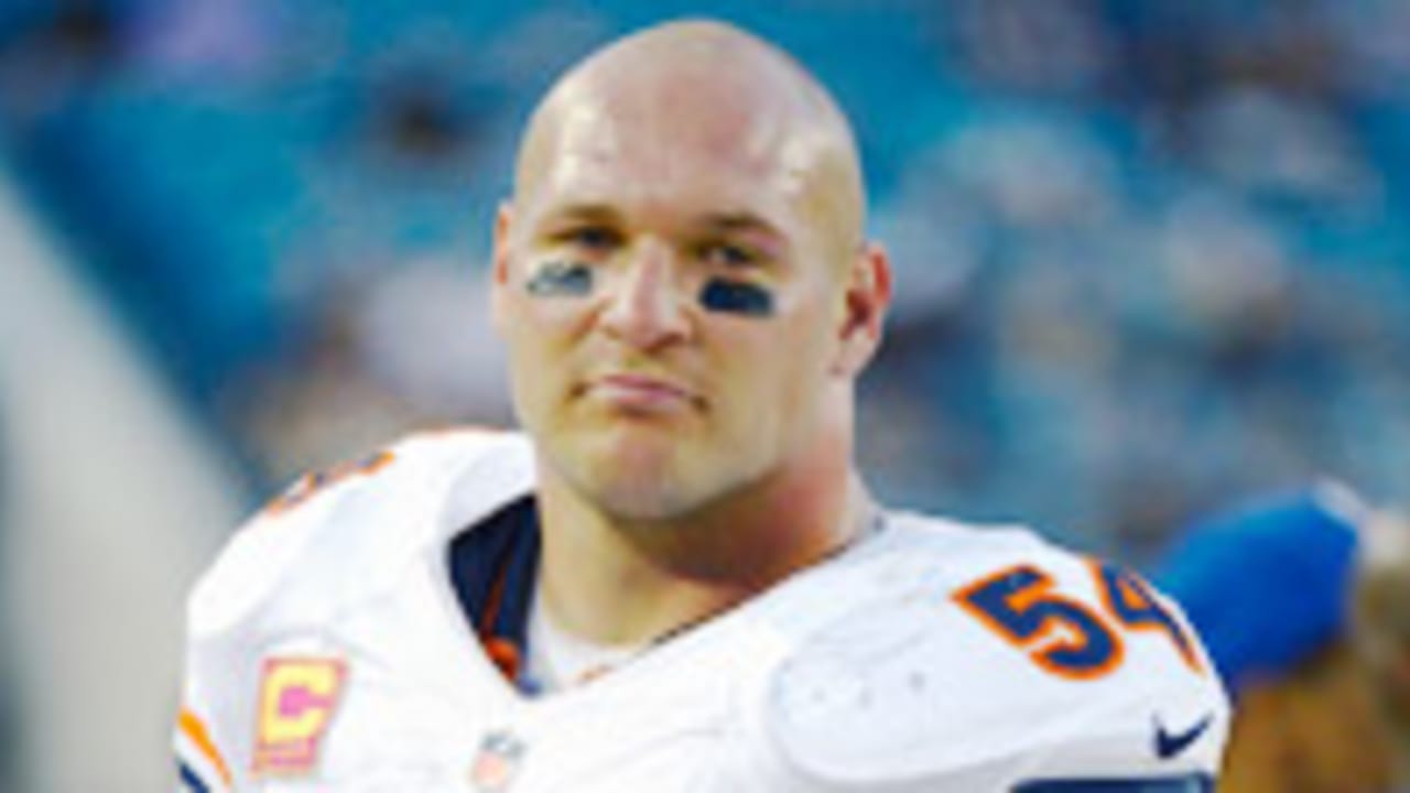 brian urlacher jersey retired