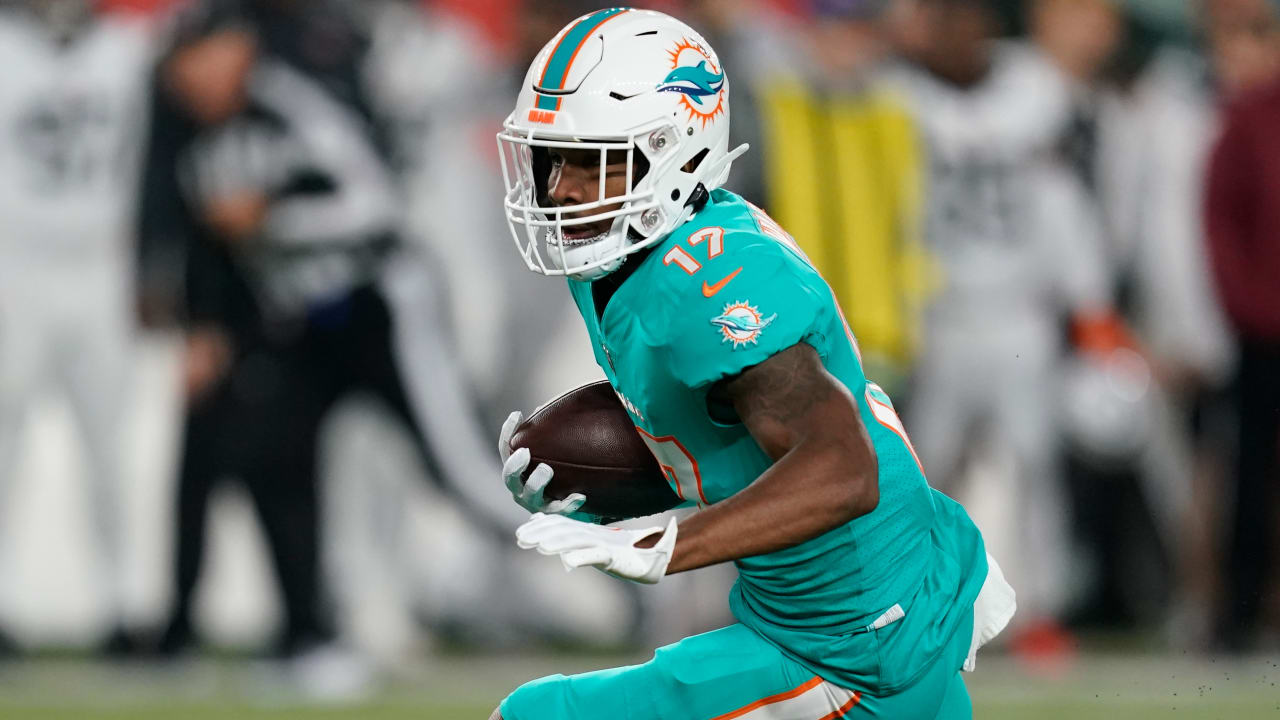 Miami Dolphins wide receiver Jaylen Waddle shares his thoughts on  quarterback Tua Tagovailoa's jiu-jitsu training - The Phinsider