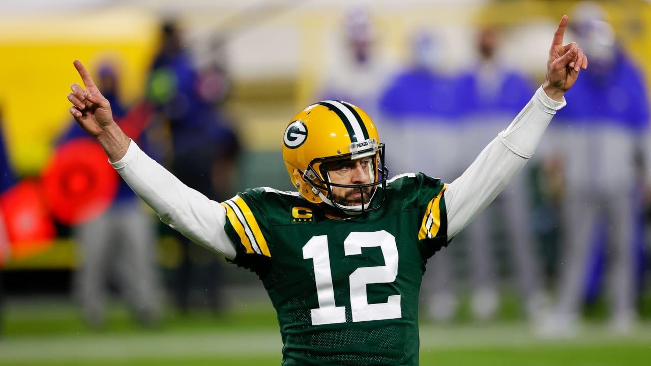 Green Bay aims for return trip to NFC Championship game against Rams