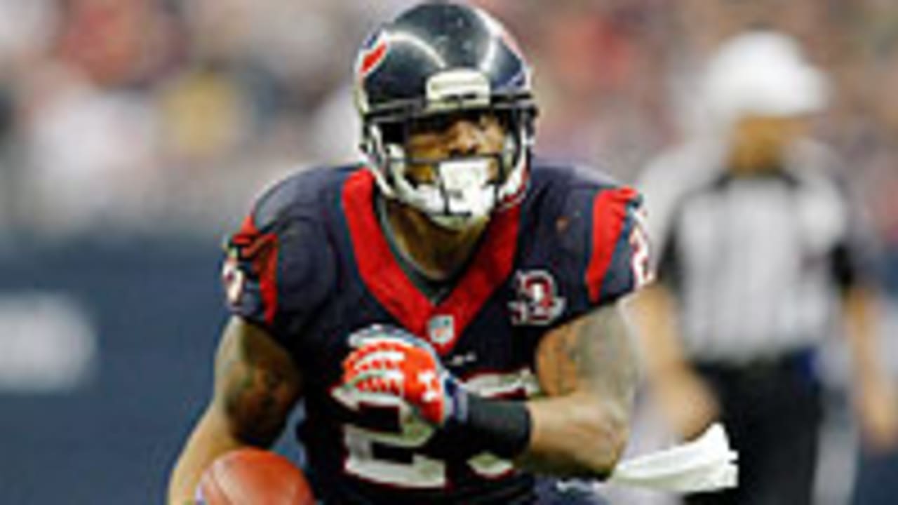 arian-foster-130321-Spot.jpg