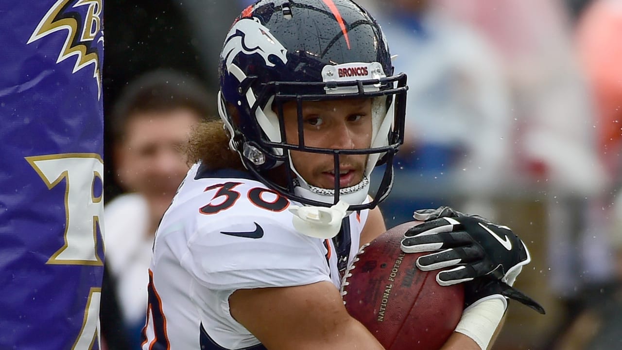 Phillip-Lindsay180923-sl.jpg