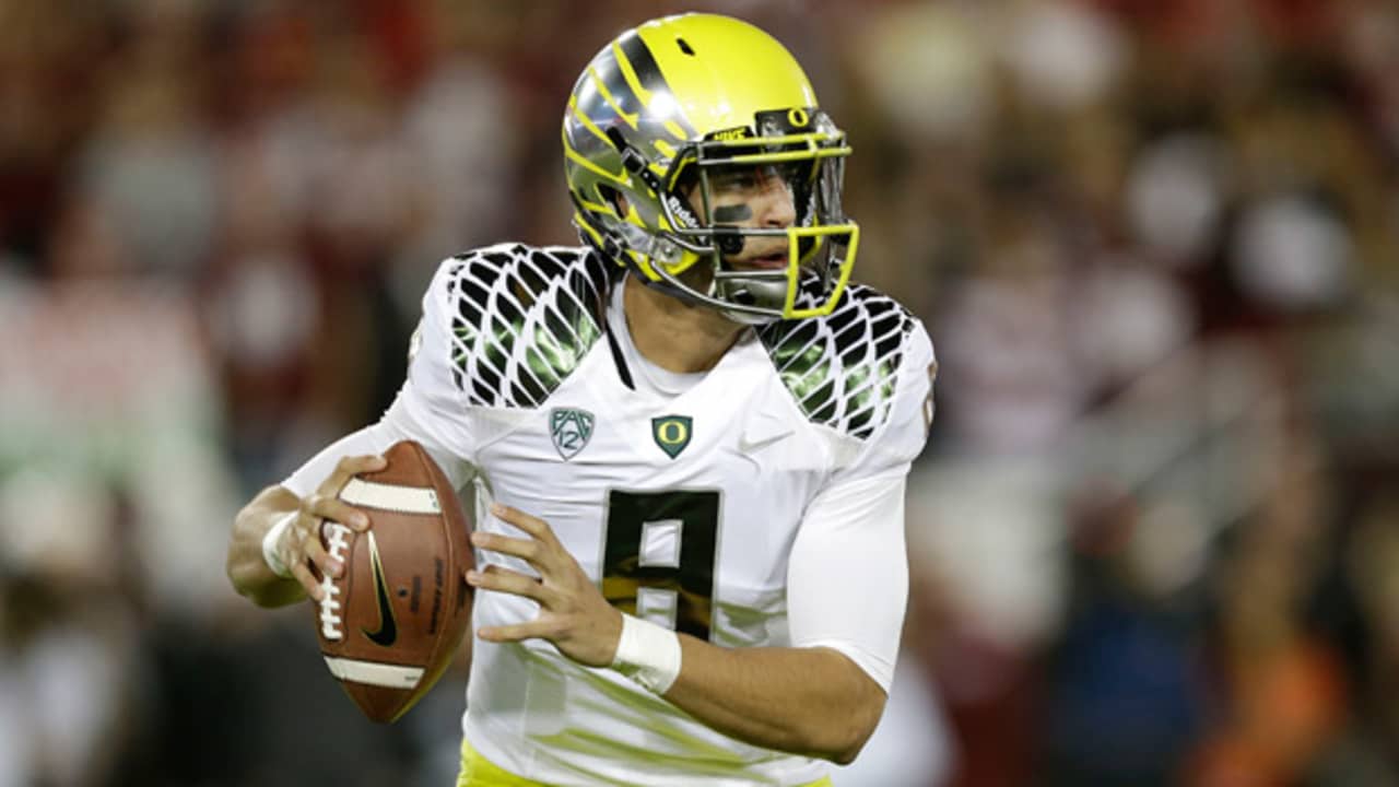 Mariota-Marcus-140723-TOS.jpg