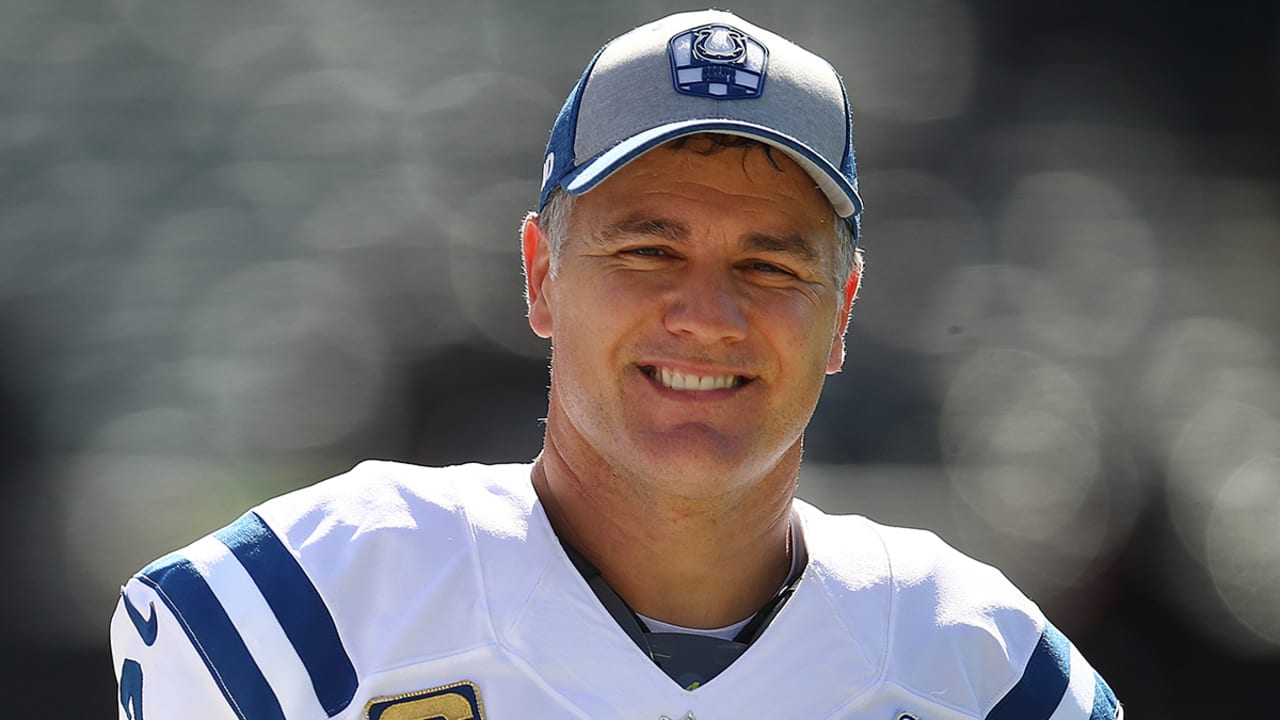 Colts kicker Adam Vinatieri sets all-time points record