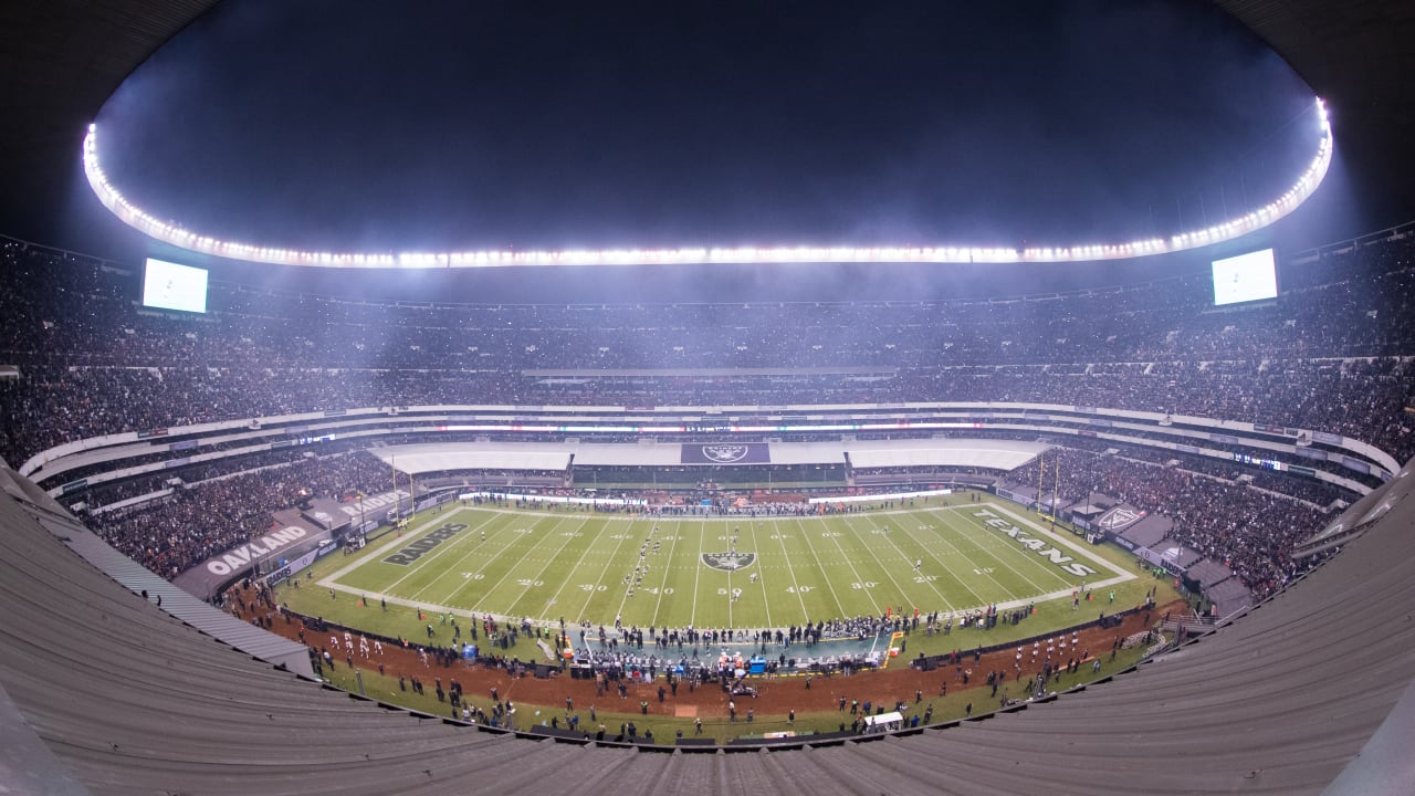 MNF takes Mexico City! 