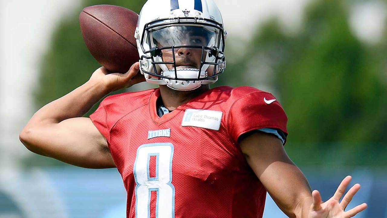 _Marcus-Mariota-160805-SL.jpg