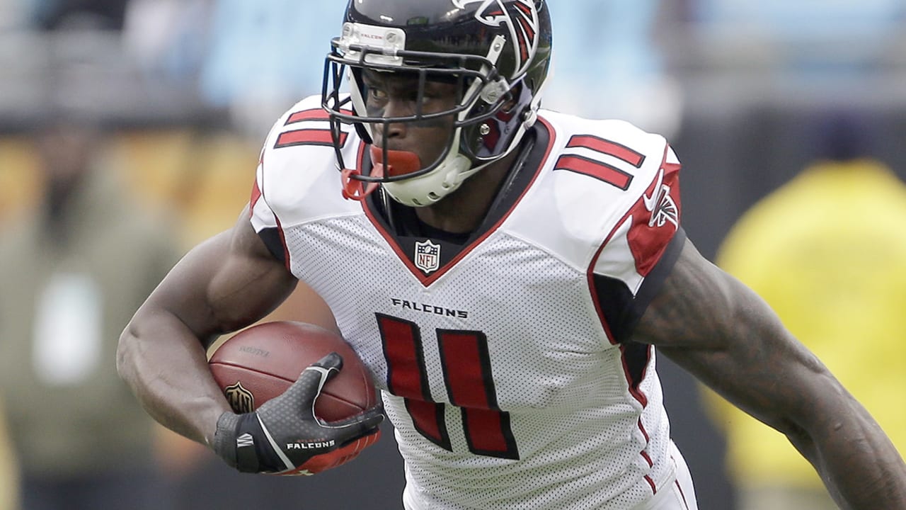 Julio Jones to attend training camp after reaching agreement with Falcons