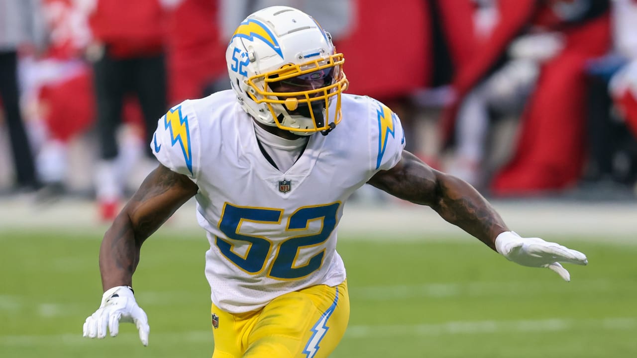 Former Chargers LB Denzel Perryman, Panthers Reportedly Agree to 2