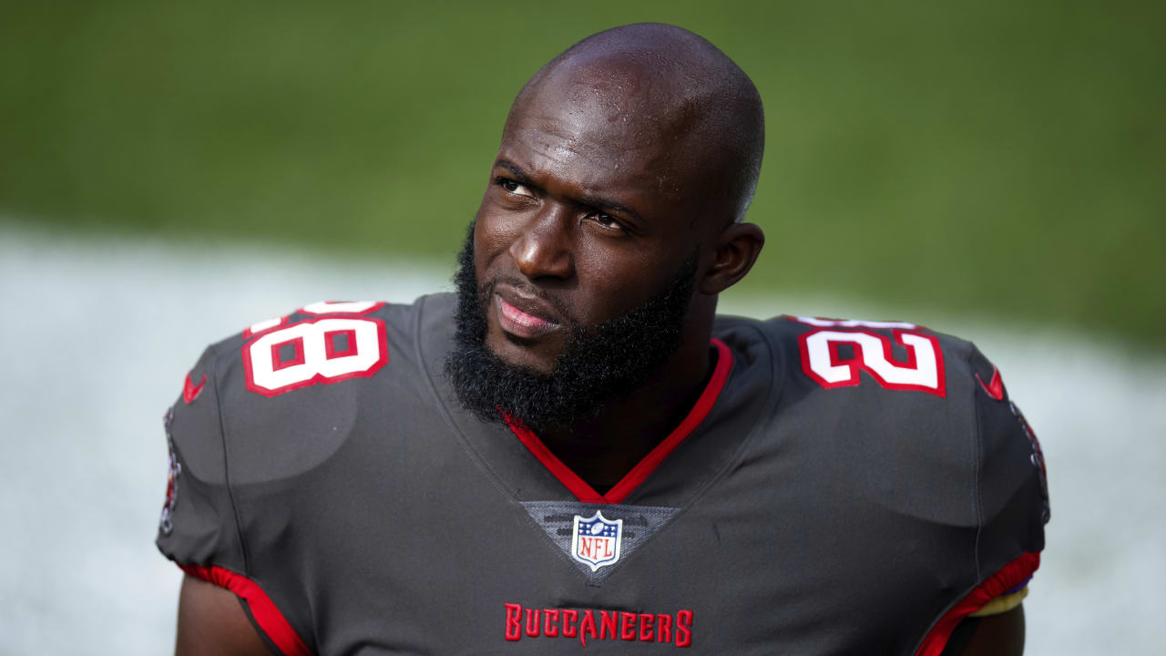 Tampa Bay Bucs Leonard Fournette visiting New England Patriots - Bucs Nation