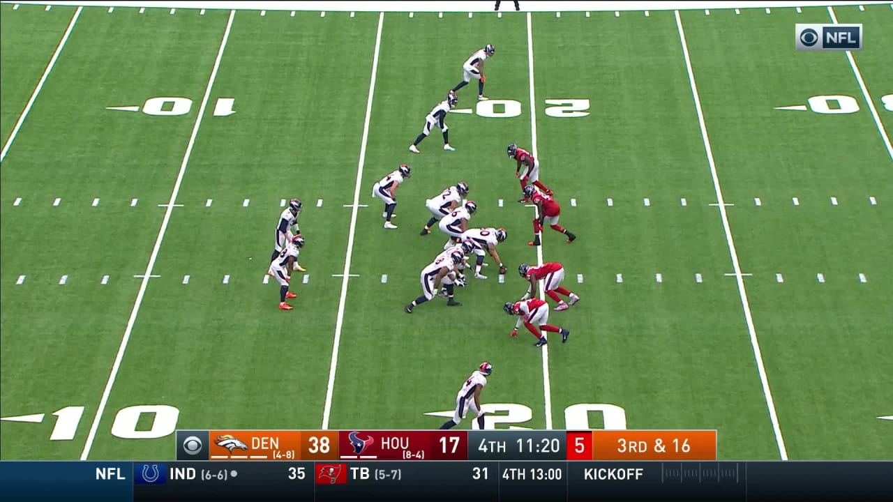 Jacob Martin wins off the edge for blazing fast third-down sack