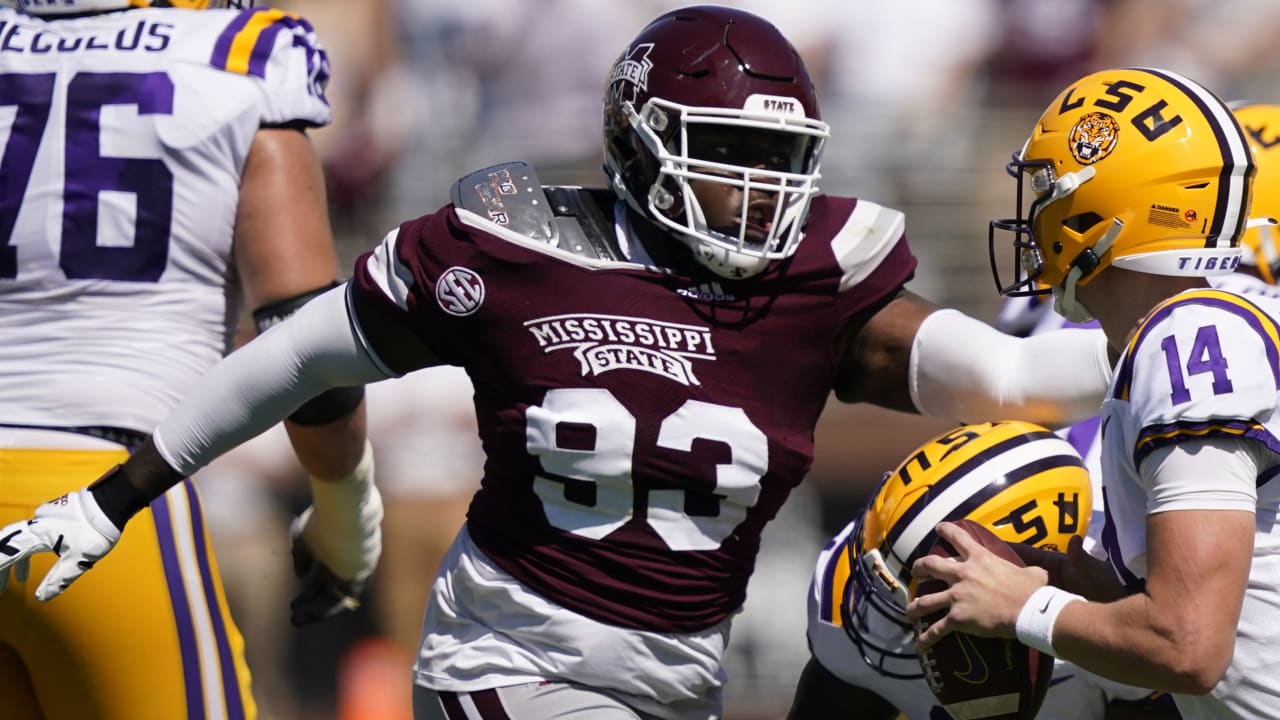 2023 NFL Draft: DT Cameron Young, Mississippi State, Pick No. 123