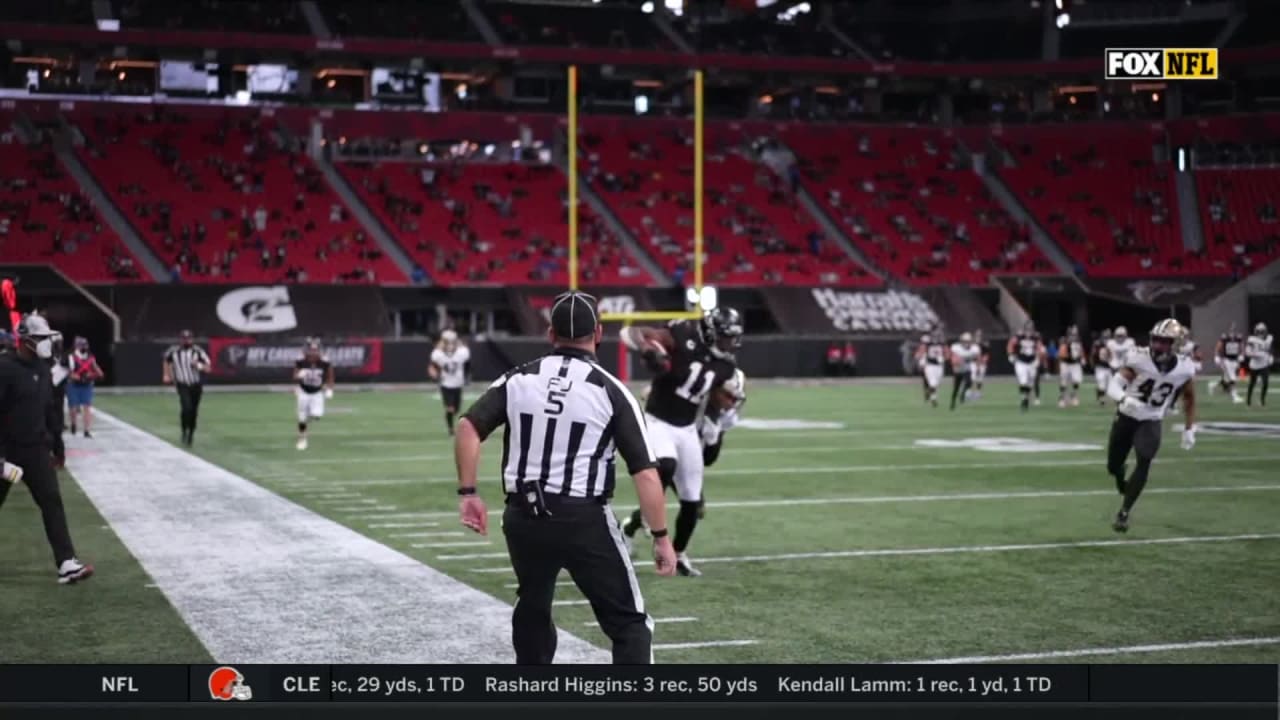 Atlanta Falcons wide receiver Julio Jones' postcorner route nets 35