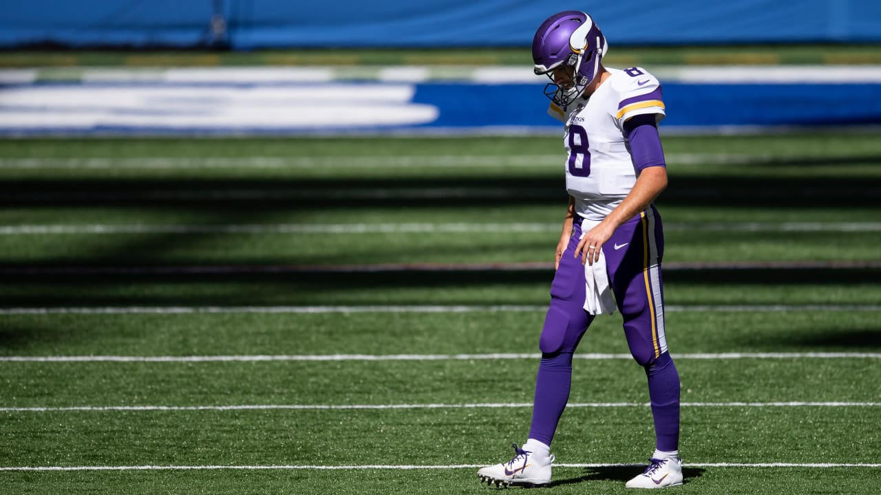 Adam Thielen proves he's 'one of us,' rips on Lambeau Field