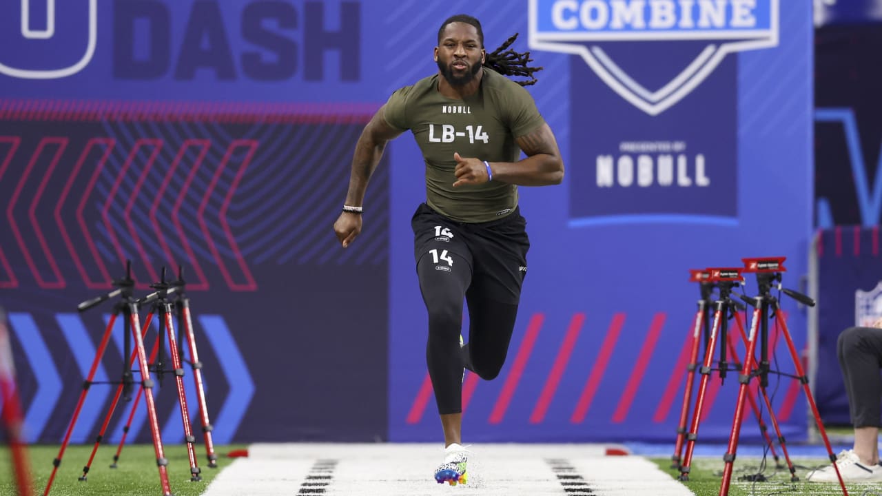 EDGE Andre Jones Jr. runs the 40yard dash at the 2023 NFL Scouting Combine