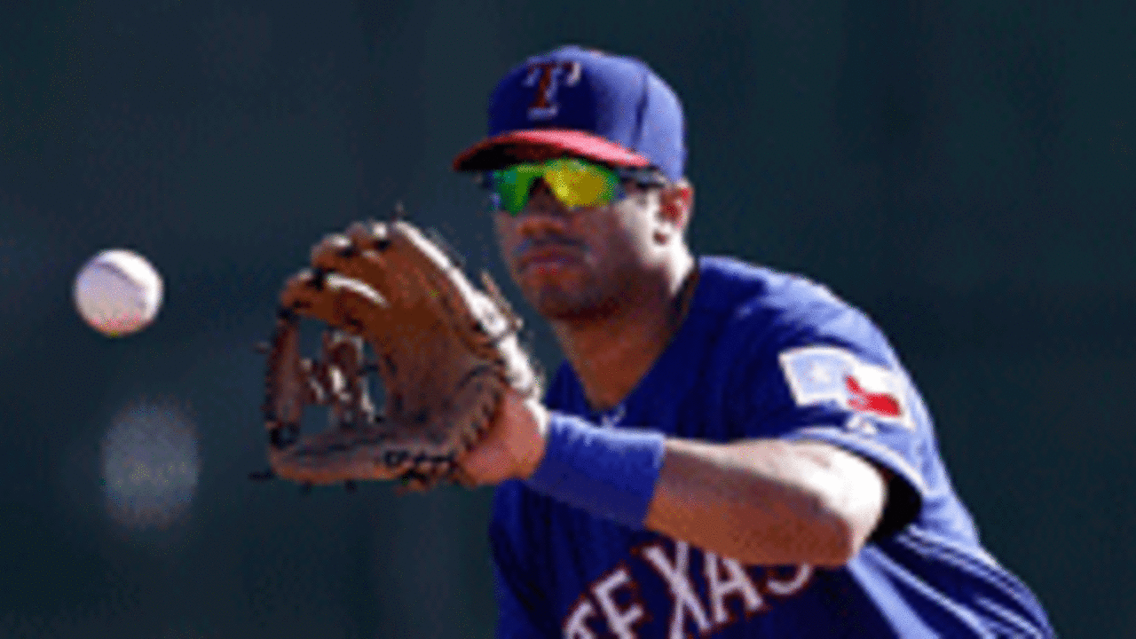 russell-wilson-spot_150203.jpg
