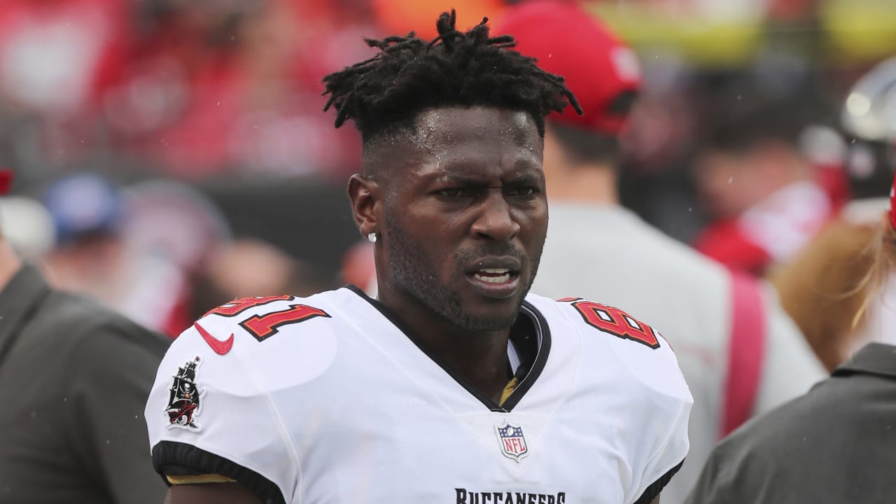 WR Brown activated from the reserve/COVID-19 list prior to Bucs