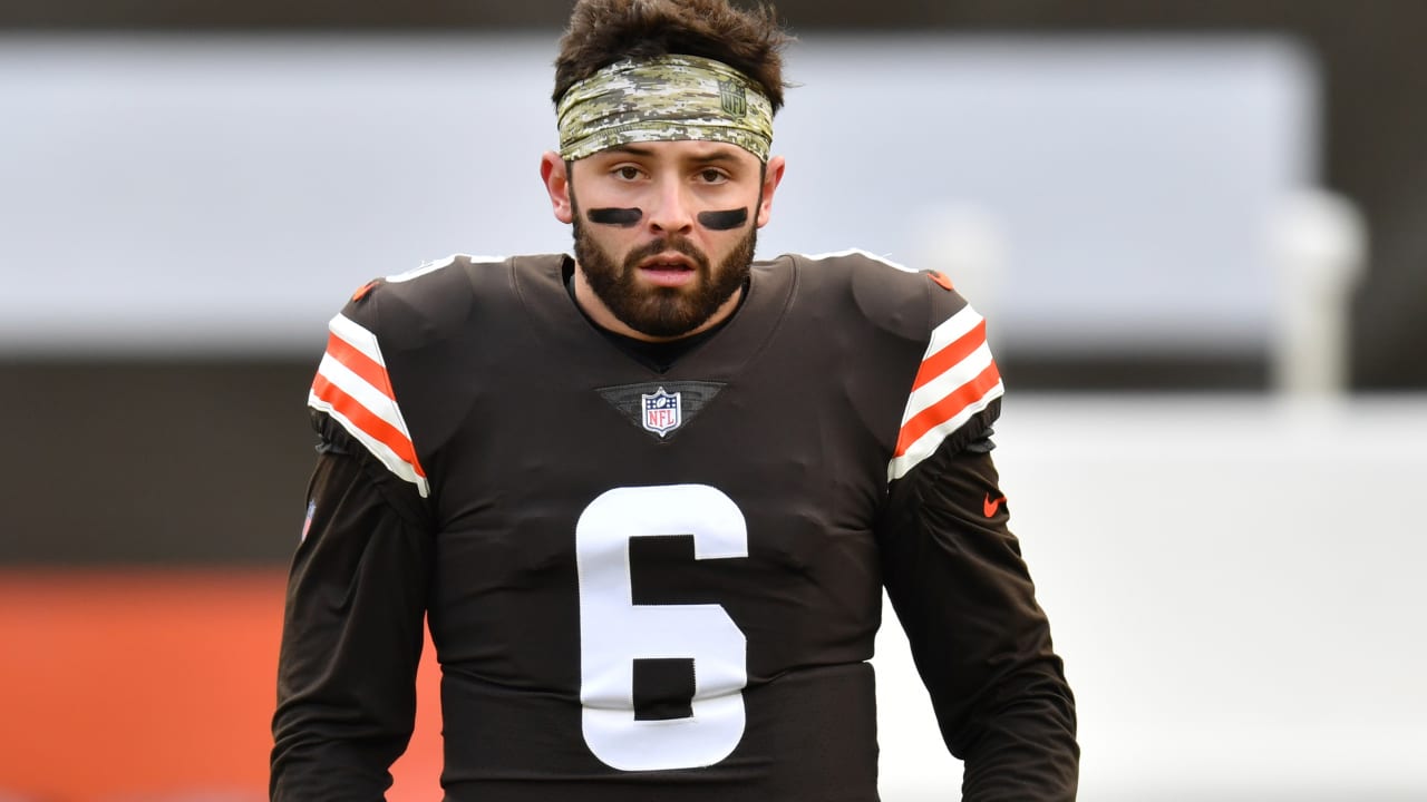 Browns trade QB Baker Mayfield to Panthers