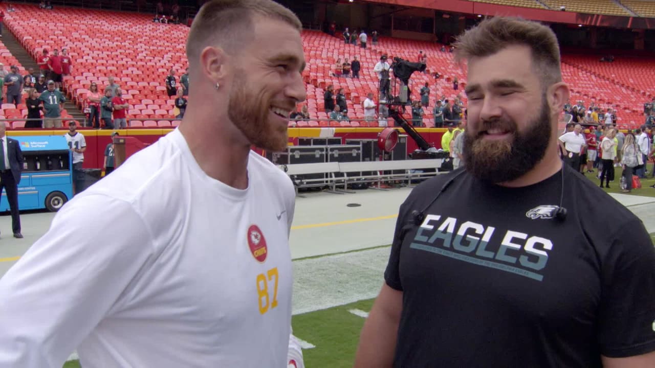 Kelce Brothers Travis Kelce And Jason Kelce They Grow Up Sp Fast T