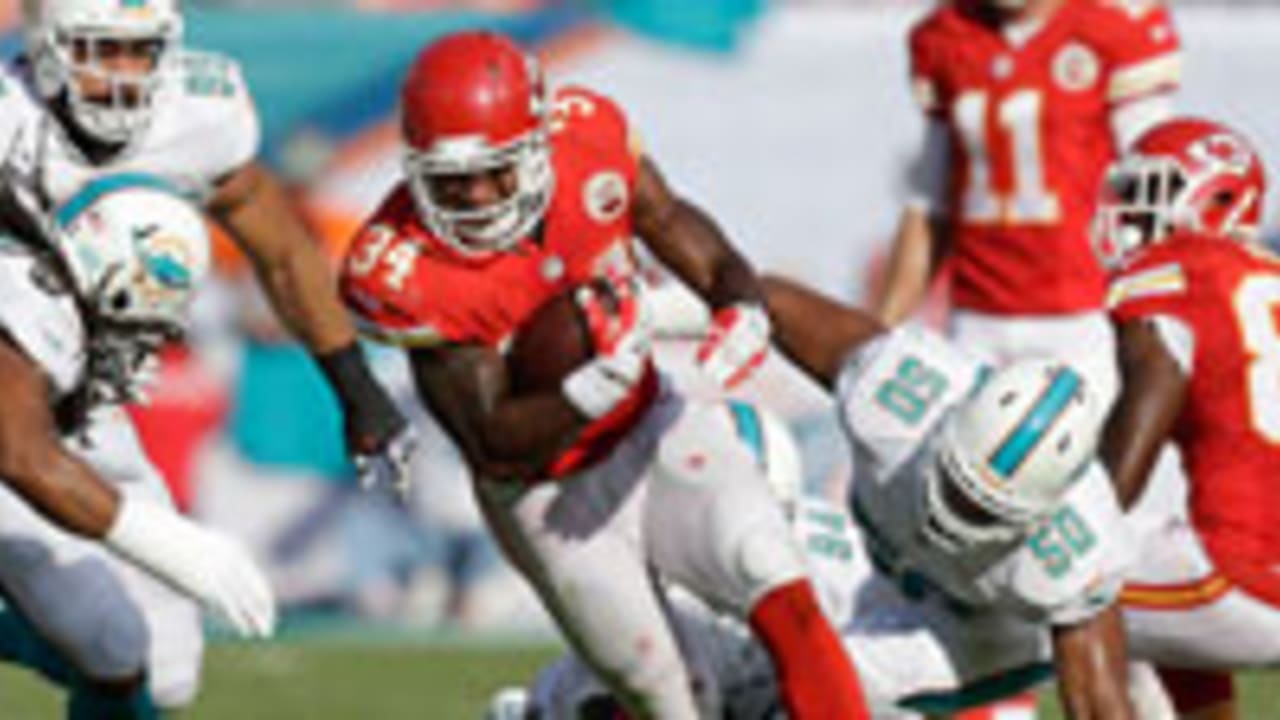 knile-davis-092114-spot.jpg