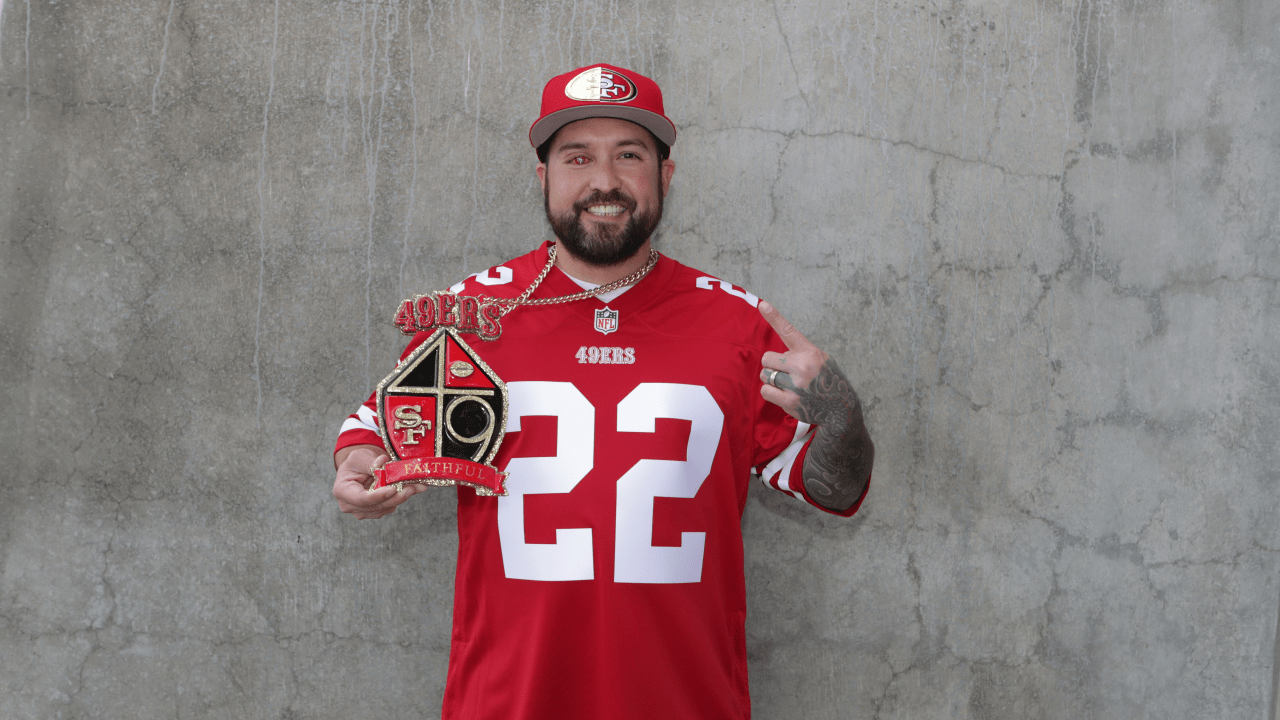 2022 49ers Fan of the Year Nominee