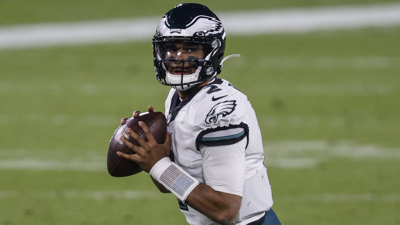 Week 14 NFL best bets: Eagles, Jalen Hurts stuffed by Saints, plus