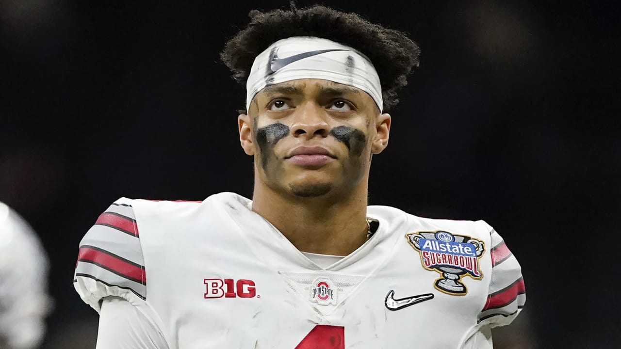 Teams should already regret passing on Bears QB Justin Fields in the draft