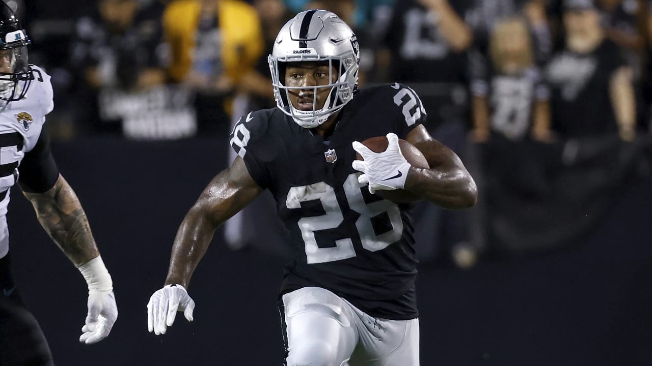 Raiders explain decision to play Josh Jacobs in HOF game